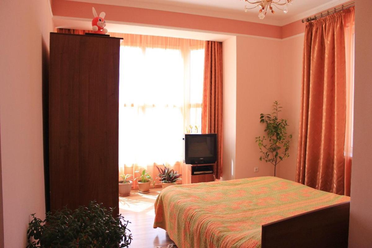 Гостевой Дом "Ысык-Куль - Светлана" Cholpon-Ata Extérieur photo